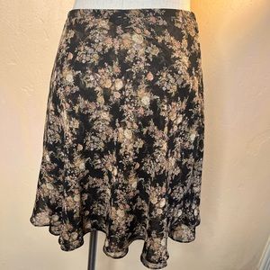 Vintage 90’s express floral skirt, size small